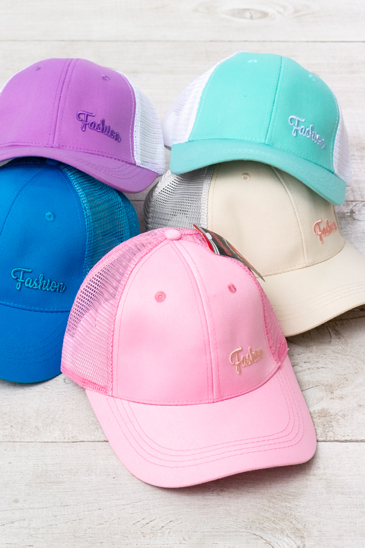 Кепка для дівчинки (підліткова)